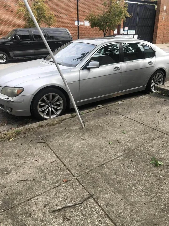 2008 BMW E65/E66 750i & 760i Sedan - Image 2 of 6