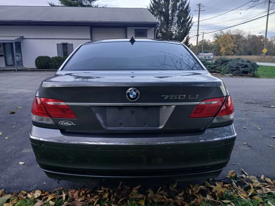 2008 BMW E65/E66 750i & 760i Sedan - Image 4 of 11