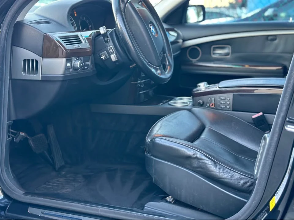 2008 BMW E65/E66 750i & 760i Sedan - Image 5 of 11