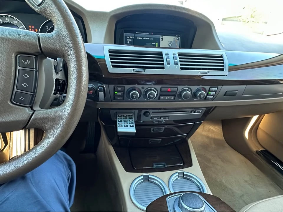 2008 BMW E65/E66 750i & 760i Sedan - Image 16 of 16