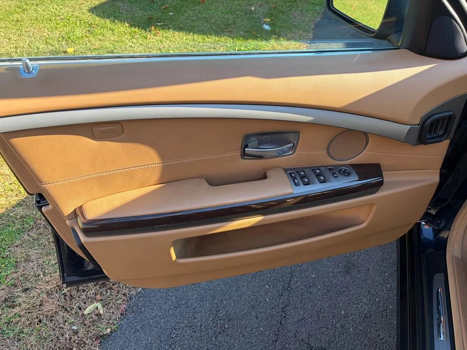 2008 BMW E65/E66 750i & 760i Sedan - Image 9 of 19
