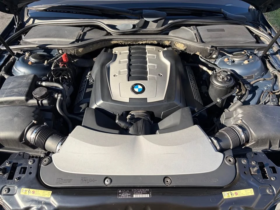 2008 BMW E65/E66 750i & 760i Sedan - Image 18 of 19