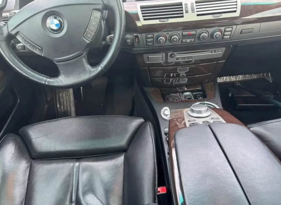 2008 BMW E65/E66 750i & 760i Sedan - Image 4 of 6