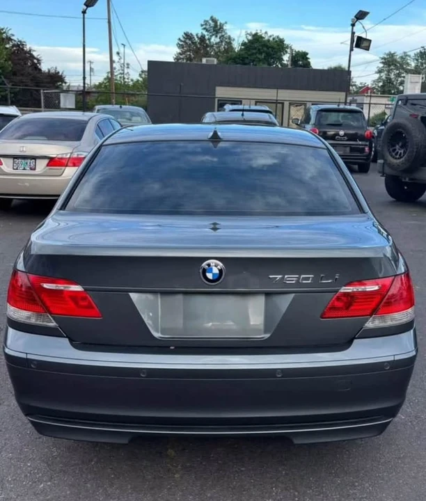 2008 BMW E65/E66 750i & 760i Sedan - Image 3 of 6