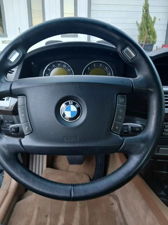 2008 BMW E65/E66 750i & 760i Sedan - Image 11 of 18