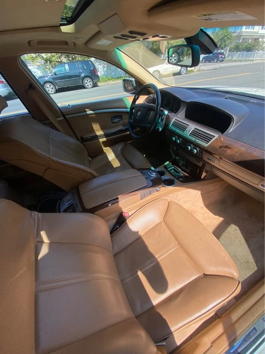 2008 BMW E65/E66 750i & 760i Sedan - Image 4 of 12