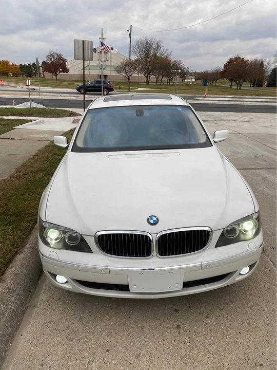 2008 BMW E65/E66 750i & 760i Sedan - Image 3 of 9