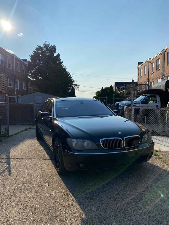 2008 BMW E65/E66 750i & 760i Sedan - Image 4 of 8