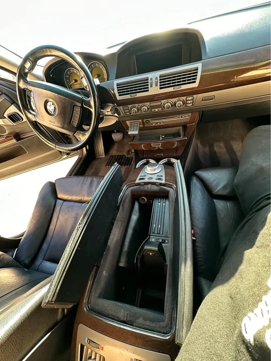 2008 BMW E65/E66 750i & 760i Sedan - Image 9 of 18