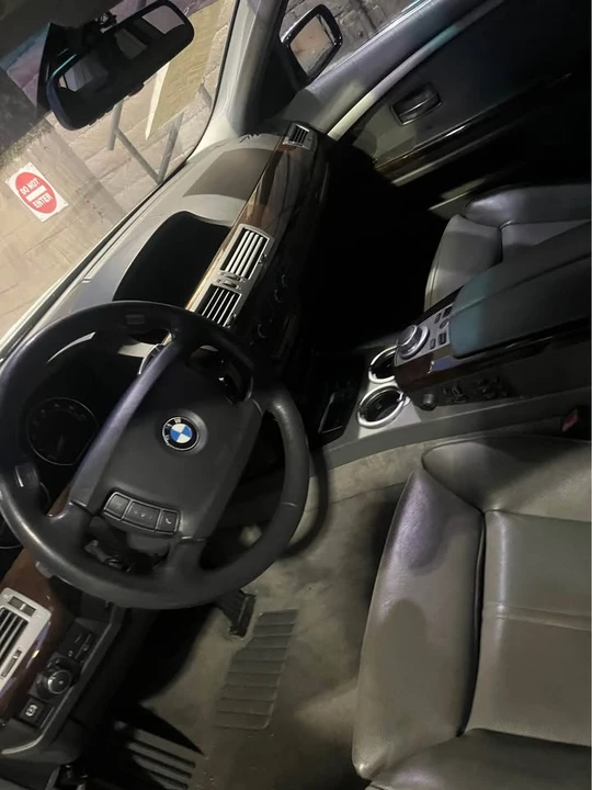 2008 BMW E65/E66 750i & 760i Sedan - Image 12 of 13