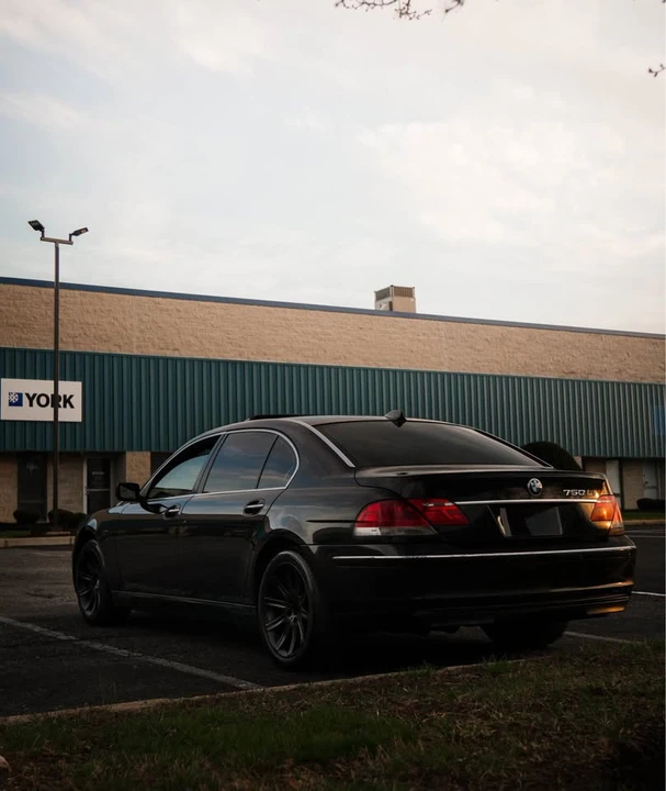 2008 BMW E65/E66 750i & 760i Sedan - Image 5 of 11