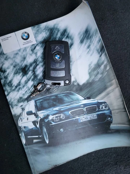 2008 BMW E65/E66 750i & 760i Sedan - Image 8 of 18