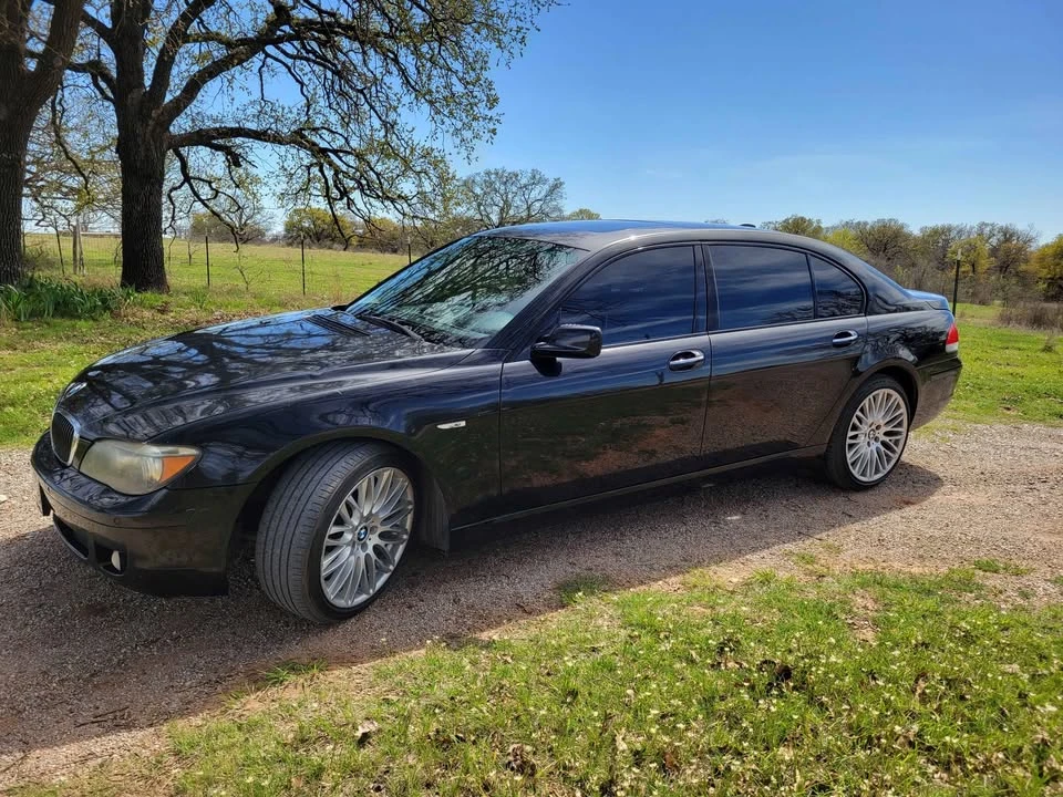 2008 BMW E65/E66 750i & 760i Sedan - Image 2 of 18
