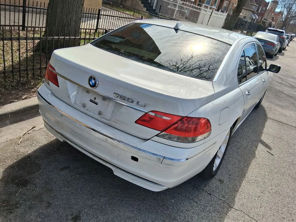 2008 BMW E65/E66 750i & 760i Sedan - Image 4 of 10