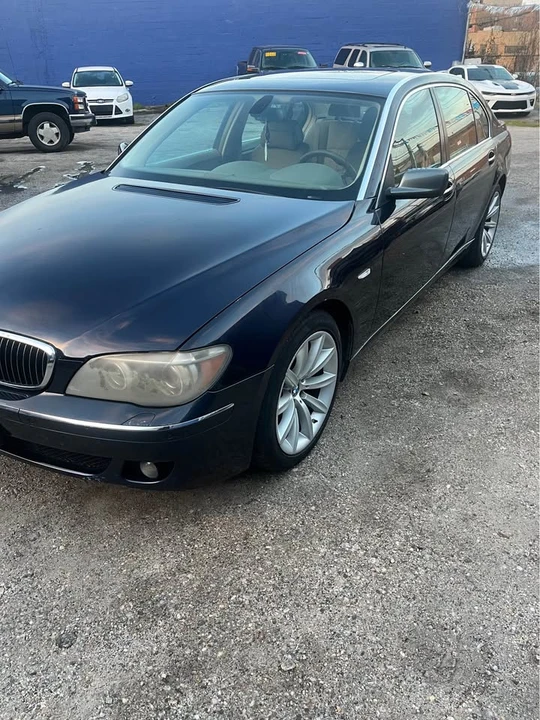2008 BMW E65/E66 750i & 760i Sedan - Image 2 of 8