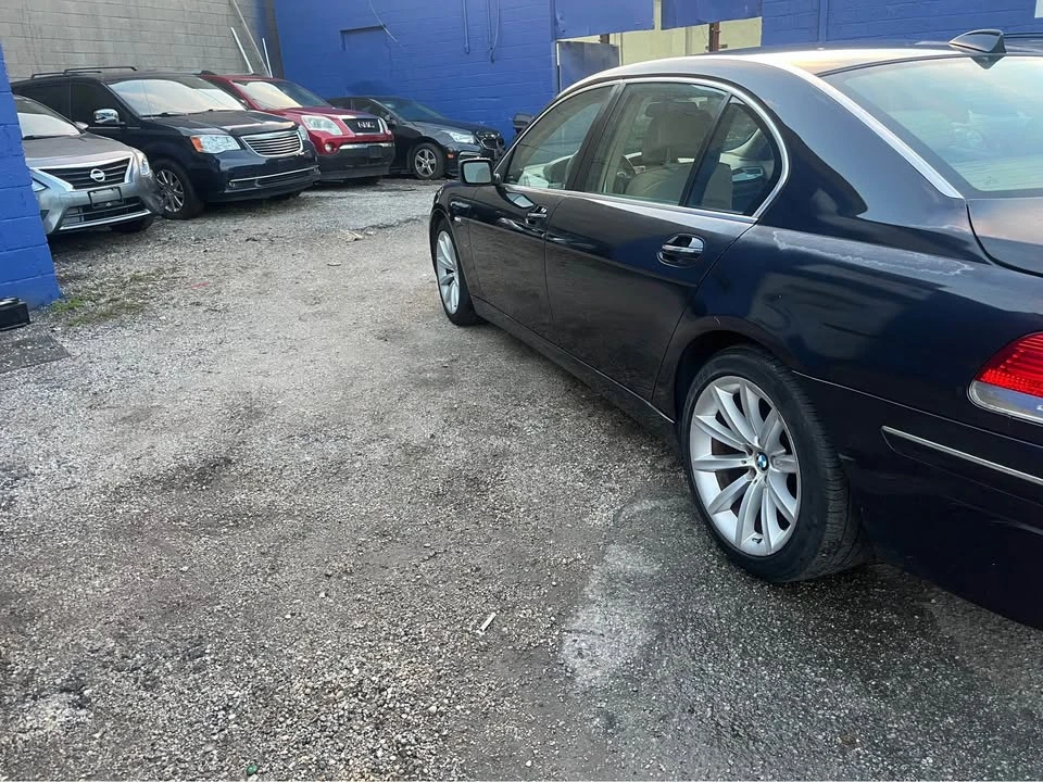 2008 BMW E65/E66 750i & 760i Sedan - Image 4 of 8