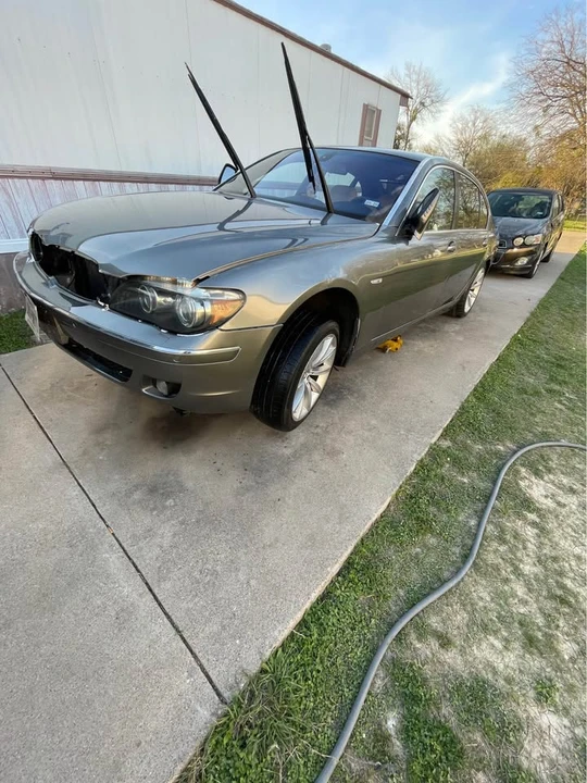2008 BMW E65/E66 750i & 760i Sedan - Image 5 of 10