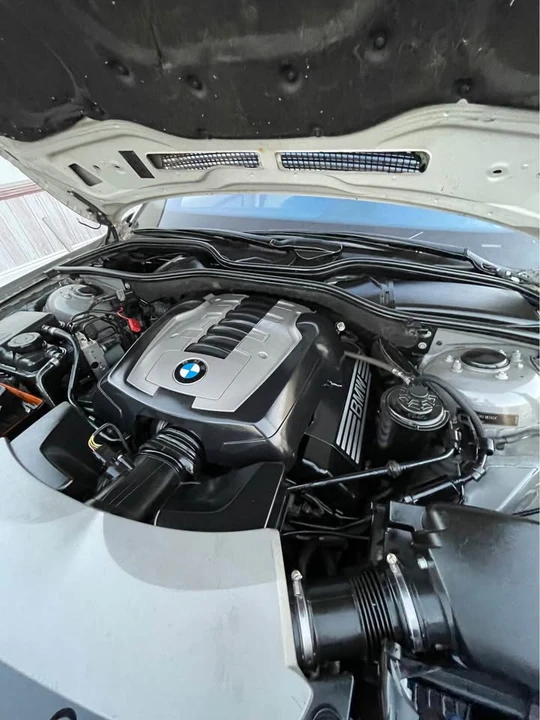 2008 BMW E65/E66 750i & 760i Sedan - Image 2 of 10