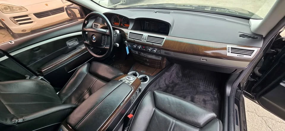 2008 BMW E65/E66 750i & 760i Sedan - Image 11 of 20