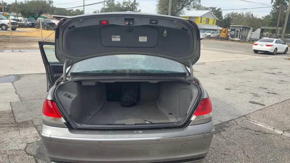 2008 BMW E65/E66 750i & 760i Sedan - Image 8 of 10