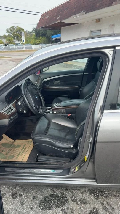 2008 BMW E65/E66 750i & 760i Sedan - Image 5 of 10