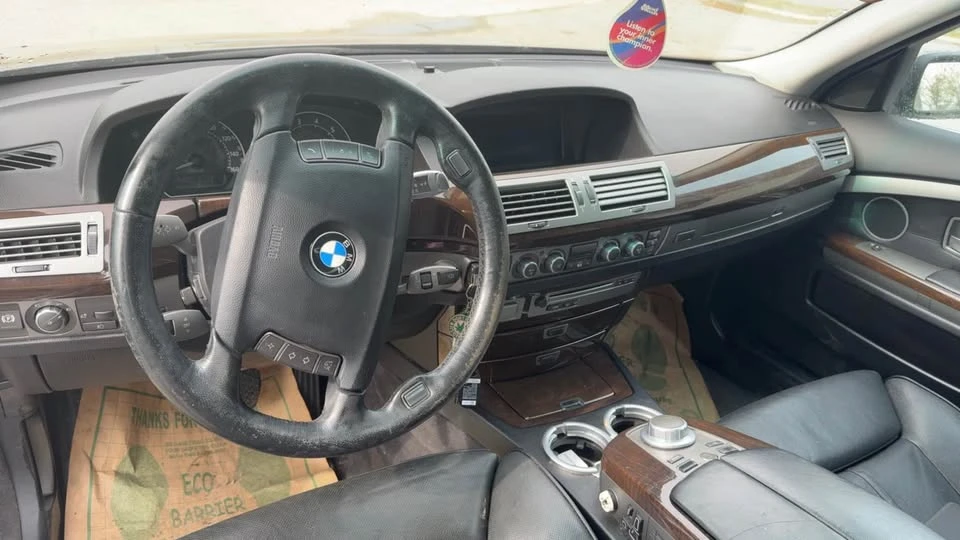 2008 BMW E65/E66 750i & 760i Sedan - Image 7 of 10