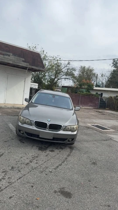 2008 BMW E65/E66 750i & 760i Sedan - Image 2 of 10