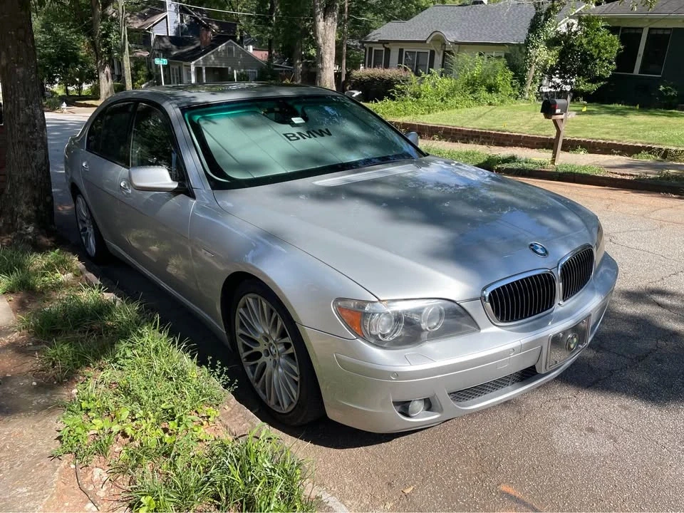 2008 BMW E65/E66 750i & 760i Sedan - Image 2 of 3