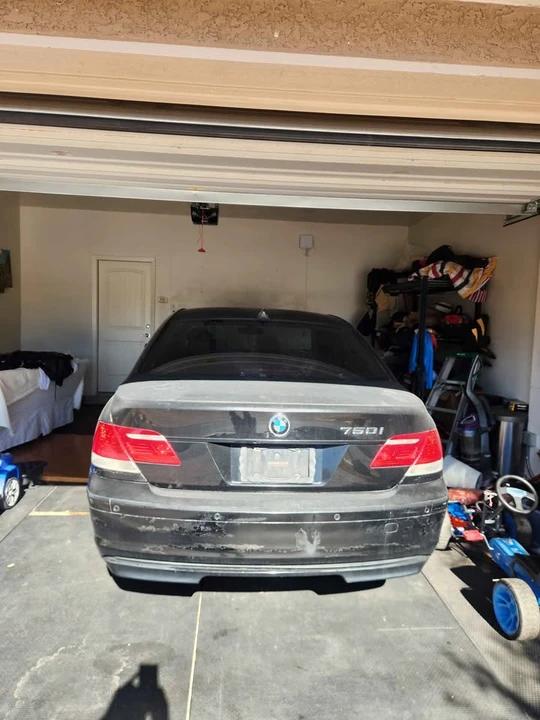 2008 BMW E65/E66 750i & 760i Sedan - Image 3 of 5