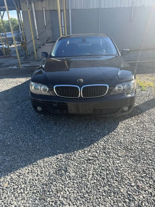 2008 BMW E65/E66 750i & 760i Sedan - Image 3 of 10
