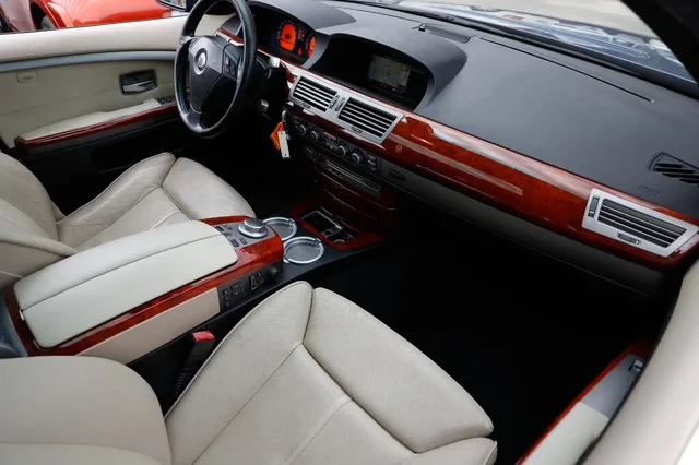 2008 BMW E65/E66 750i & 760i Sedan - Image 17 of 17