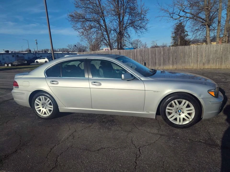 2008 BMW E65/E66 750i & 760i Sedan - Image 12 of 20