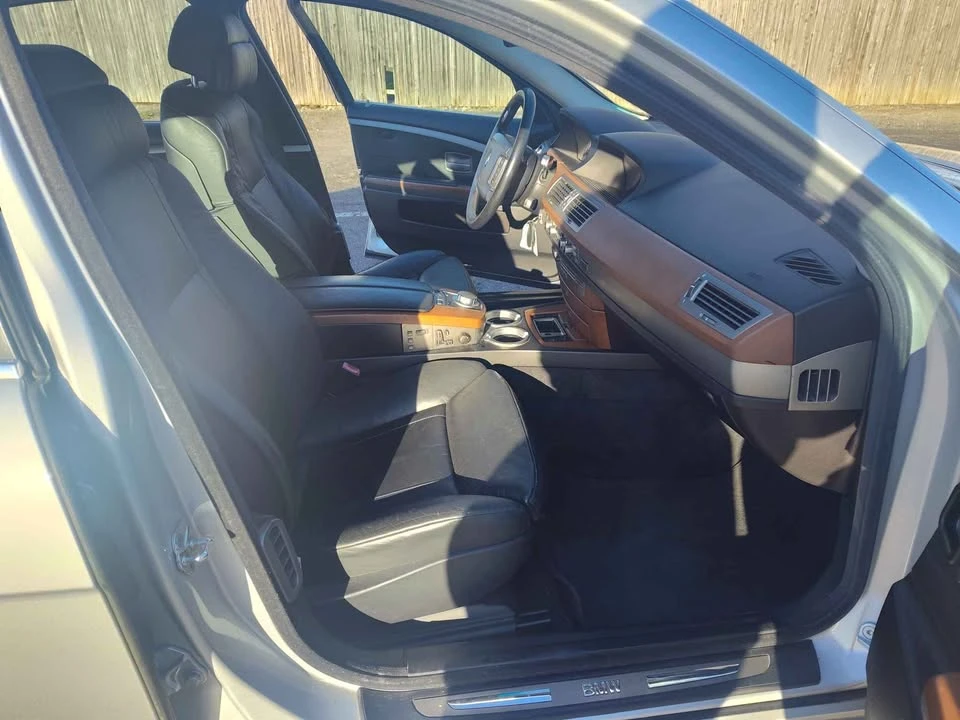 2008 BMW E65/E66 750i & 760i Sedan - Image 20 of 20