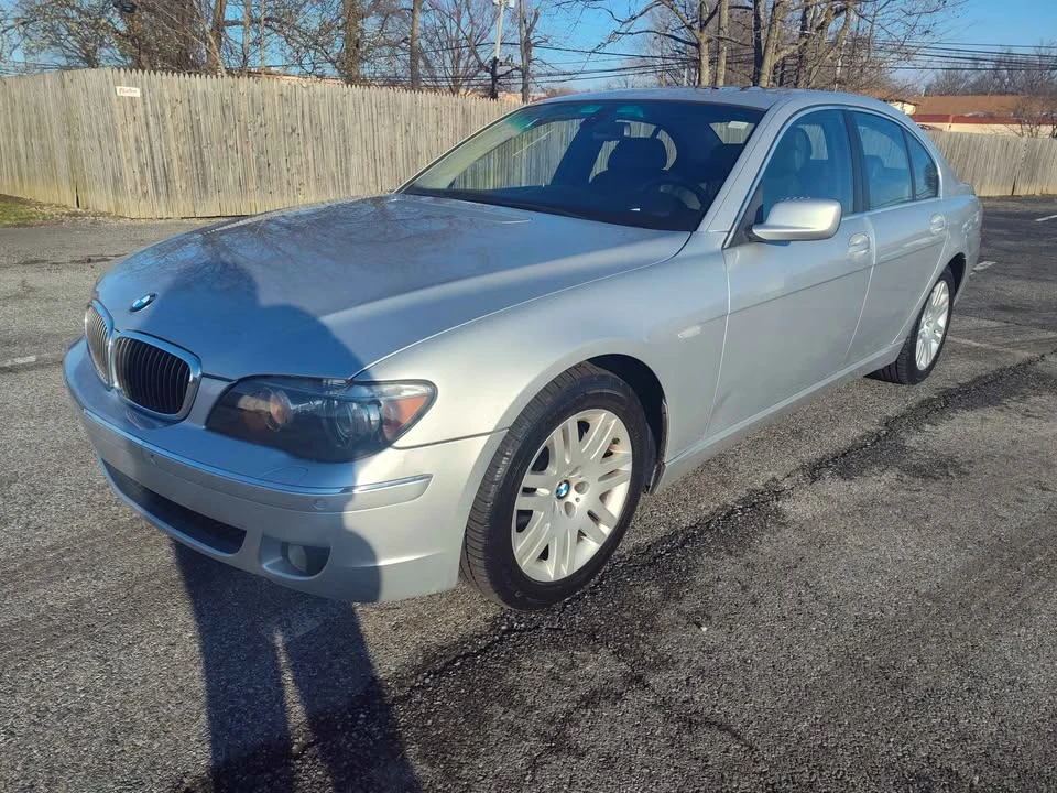 2008 BMW E65/E66 750i & 760i Sedan - Image 4 of 20