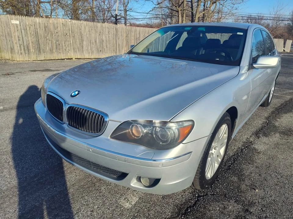 2008 BMW E65/E66 750i & 760i Sedan - Image 2 of 20