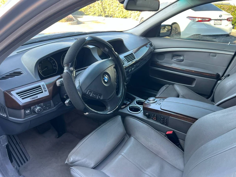 2008 BMW E65/E66 750i & 760i Sedan - Image 11 of 24