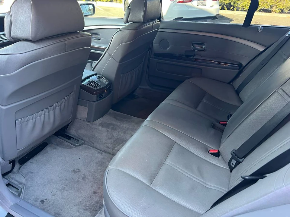 2008 BMW E65/E66 750i & 760i Sedan - Image 13 of 24