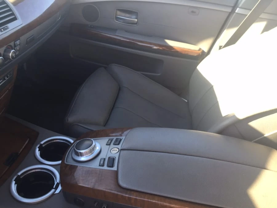 2008 BMW E65/E66 750i & 760i Sedan - Image 3 of 4