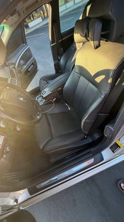 2008 BMW E65/E66 750i & 760i Sedan - Image 4 of 10