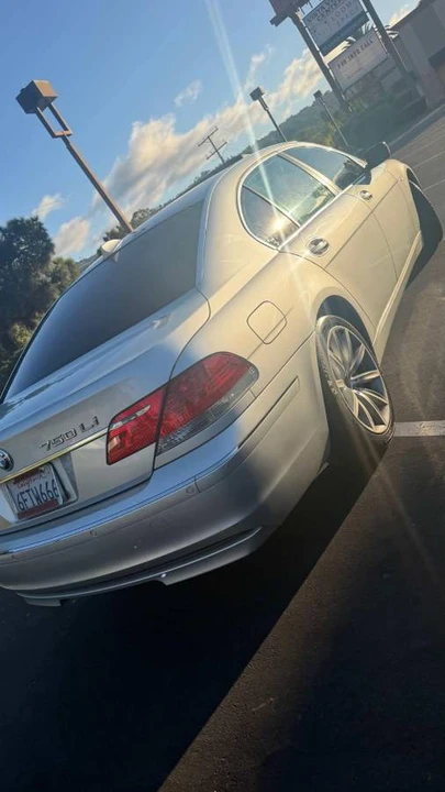 2008 BMW E65/E66 750i & 760i Sedan - Image 3 of 10