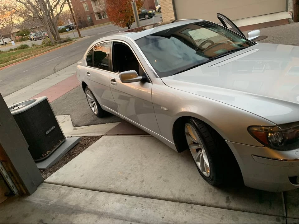 2008 BMW E65/E66 750i & 760i Sedan - Image 5 of 10