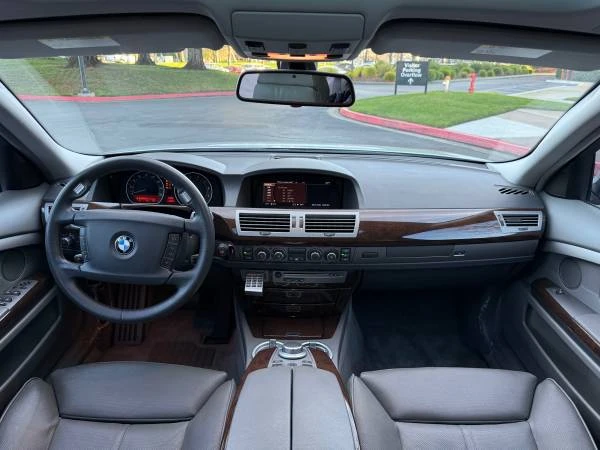 2008 BMW E65/E66 750i & 760i Sedan - Image 9 of 21