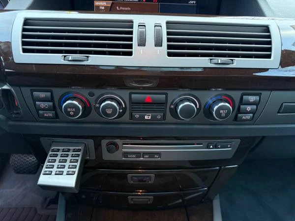 2008 BMW E65/E66 750i & 760i Sedan - Image 14 of 21