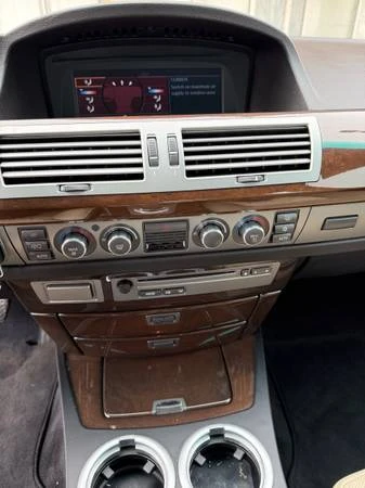 2008 BMW E65/E66 750i & 760i Sedan - Image 11 of 12