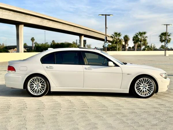 2008 BMW E65/E66 750i & 760i Sedan - Image 12 of 21