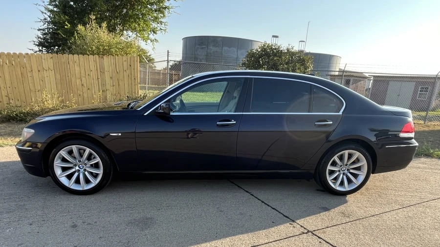 2008 BMW E65/E66 750i & 760i Sedan - Image 2 of 9