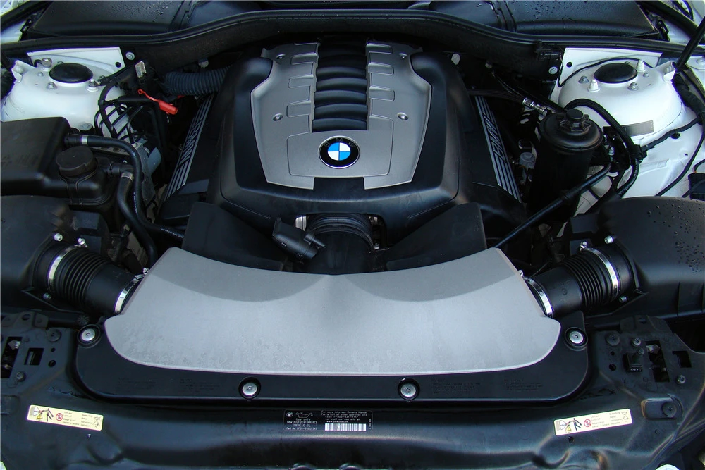 2008 BMW E65/E66 750i & 760i Sedan - Image 3 of 5