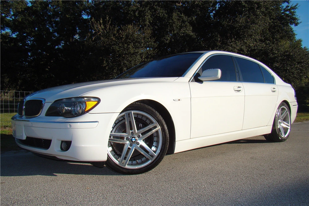2008 BMW E65/E66 750i & 760i Sedan - Image 2 of 5