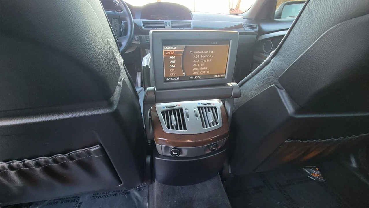 2008 BMW E65/E66 750i & 760i Sedan - Image 21 of 21