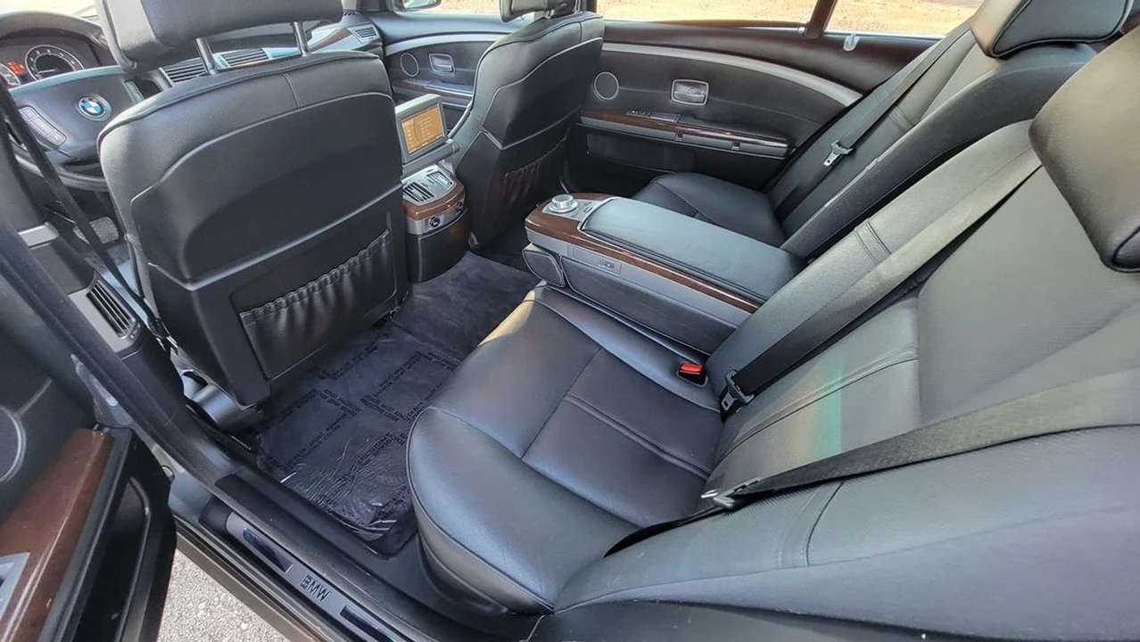 2008 BMW E65/E66 750i & 760i Sedan - Image 17 of 21